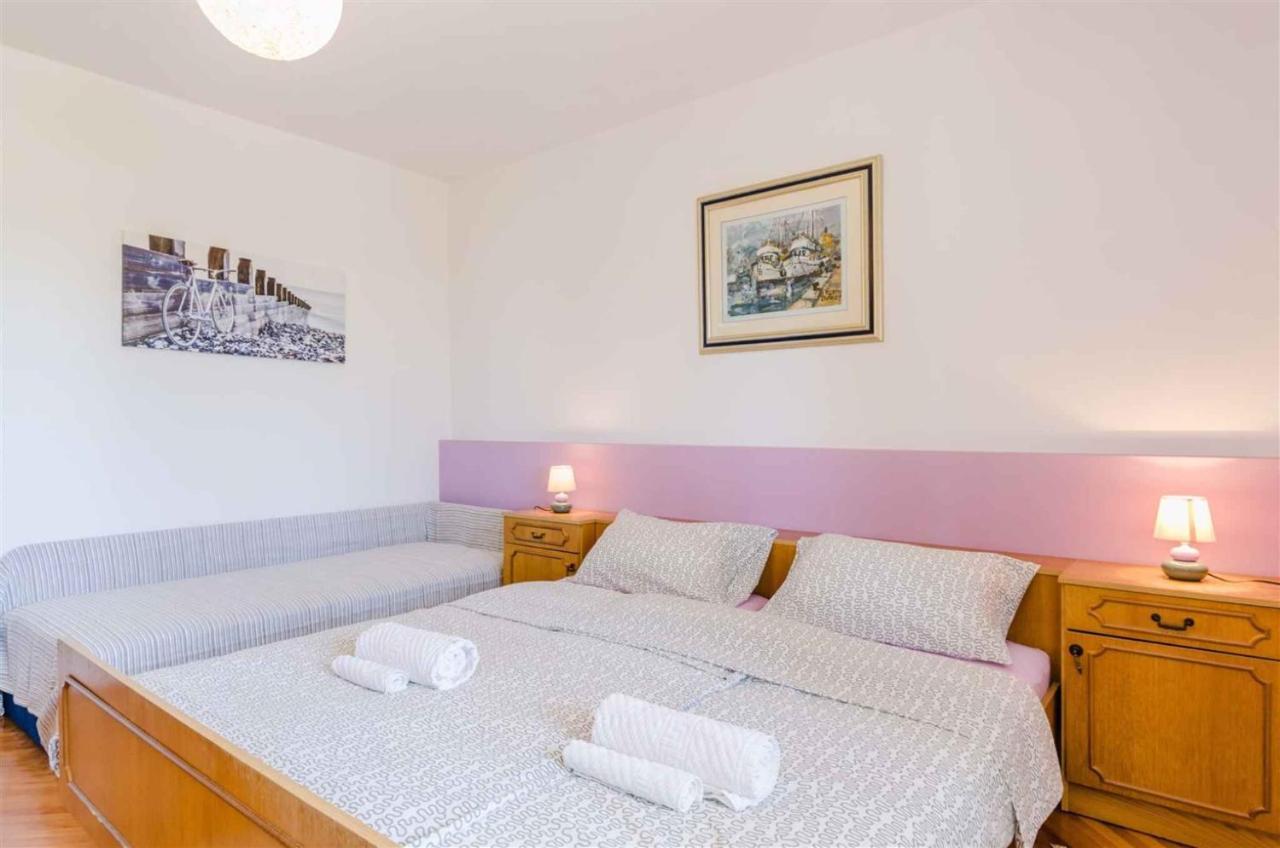 Apartment In Crikvenica 5267 Extérieur photo